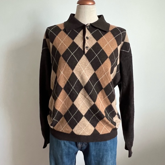 Valda - Brown & Tan Argyle Pattern Long Sleeve Knit - Picture 1 of 7